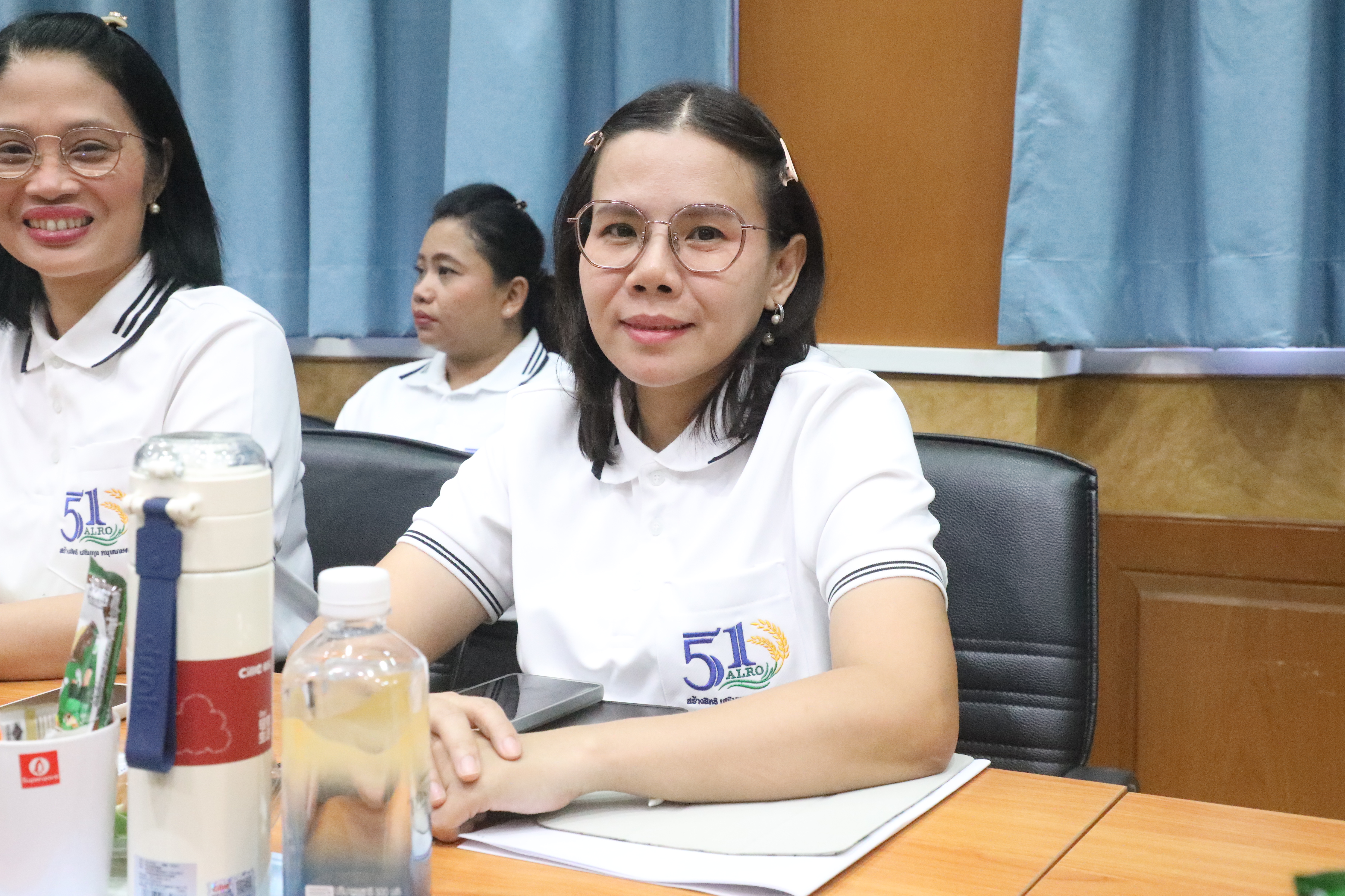 title - รองปลัด กษ. ประชุมสัญจร 5 หน่วยงานภายใต้การกำกับดูแล ณ ส.ป.ก. 